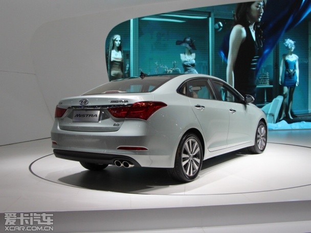 ���D���a��