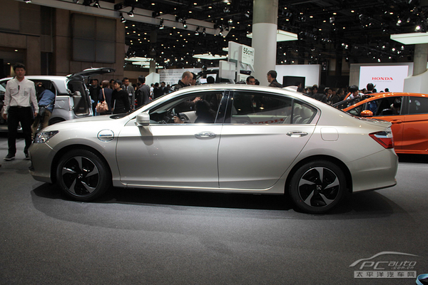 ��τ������w