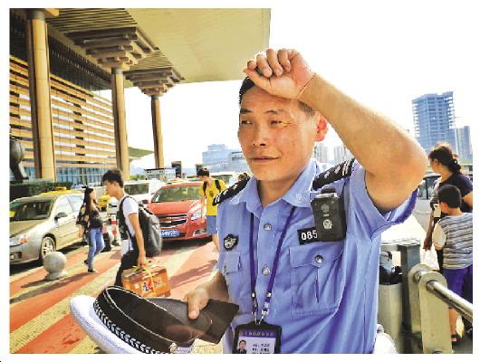 �c���M����һ�