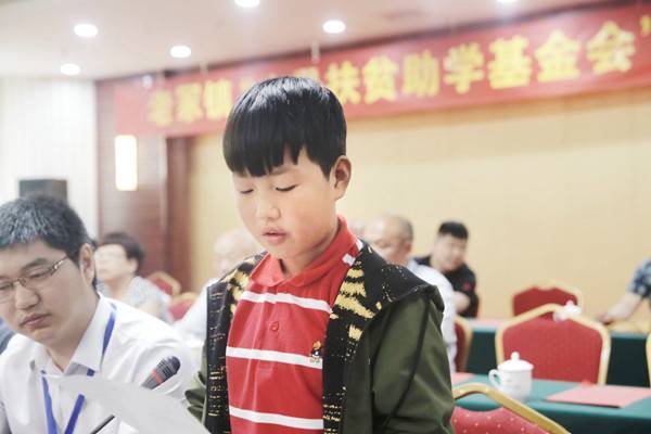 �¸�����ɣ����ڣ�(zh��n)��ɽ����ؚ���W(xu��)�����(hu��)������(d��ng)