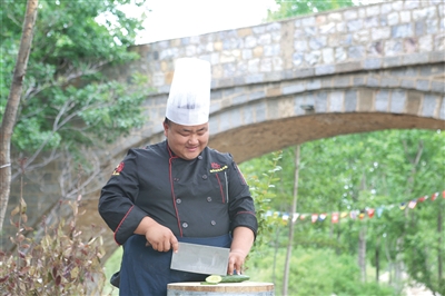 �Ƿ���к���־�c��ʳ���� ������p��40���