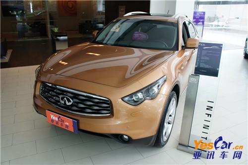 2012�� Ӣ����� FX35 ��Խ�� ��Ӎ܇�W www.yescar.cn