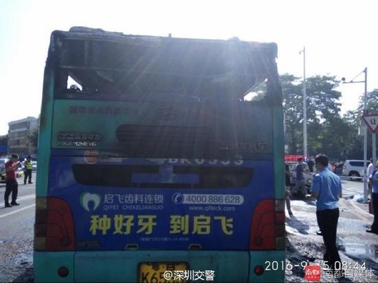 ���ڹ���܇(ch��)���1��Ů�˿����� �����Д���v��