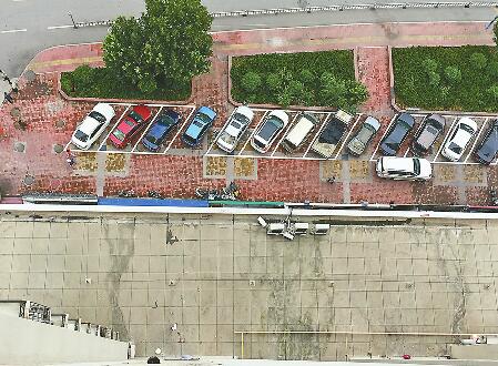 Ů���ɻ��������Y���^��ҹ��ʧۙ �賿���l�F�щ���