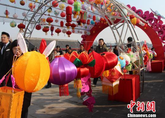 ����С�W�������ǉ��衰���Ļ������Y�����؃�ͯ